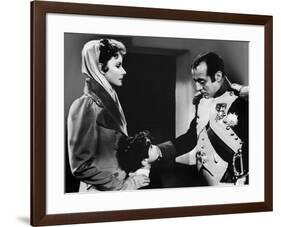 Marie Walewska (Conquest) by Clarence Brown with Greta Garbo and Charles Boyer (dans le role by Nap-null-Framed Photo