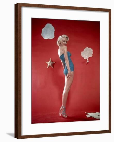 Marilyn Monroe, 1953-null-Framed Photographic Print