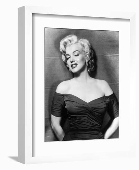 Marilyn Monroe, 1953-null-Framed Photographic Print