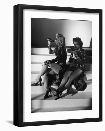 Marilyn Monroe and Jane Russell During a Break While Filming "Gentlemen Prefer Blondes"-Ed Clark-Framed Premium Photographic Print