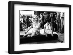 Marilyn Monroe and Jane Russell-null-Framed Art Print