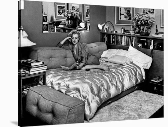 Marilyn Monroe at Home in Hollywood in 1962-null-Stretched Canvas