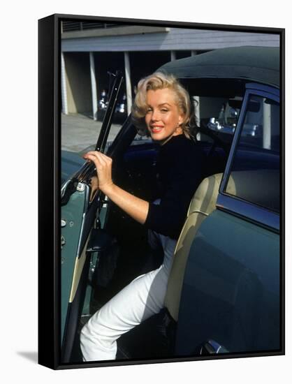 Marilyn Monroe Getting Out of a Car-Alfred Eisenstaedt-Framed Stretched Canvas