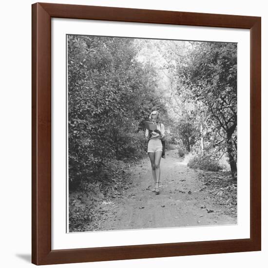 Marilyn Monroe in California-Ed Clark-Framed Photographic Print