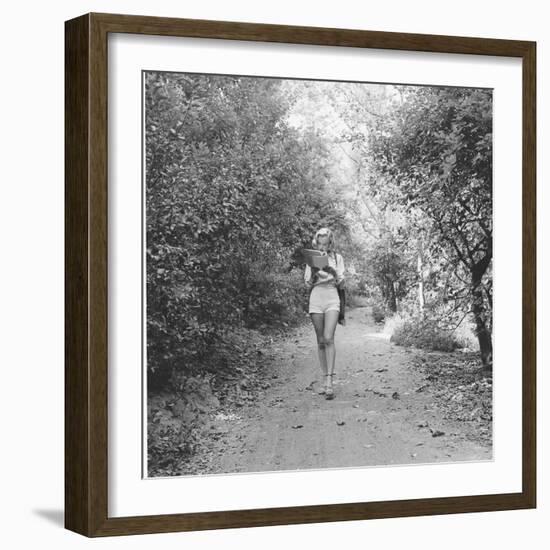 Marilyn Monroe in California-Ed Clark-Framed Premium Photographic Print