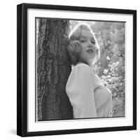 Marilyn Monroe in California-Ed Clark-Framed Premium Photographic Print