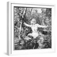 Marilyn Monroe in California-Ed Clark-Framed Photographic Print