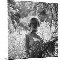 Marilyn Monroe in California-Ed Clark-Mounted Photographic Print