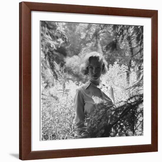 Marilyn Monroe in California-Ed Clark-Framed Photographic Print