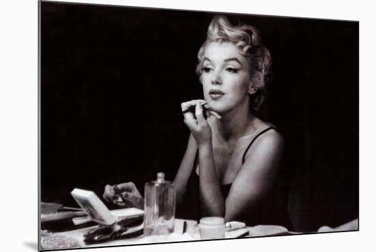 Marilyn Monroe (in the mirror)-null-Mounted Poster