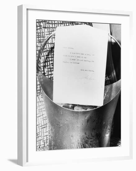 Marilyn Monroe Sending Beer to News Reporters-null-Framed Photographic Print