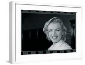 Marilyn Monroe VI-British Pathe-Framed Giclee Print