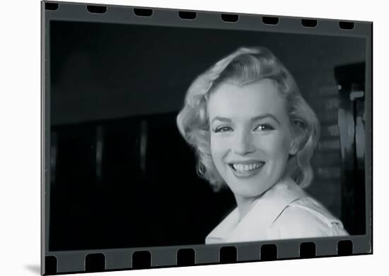 Marilyn Monroe VI-British Pathe-Mounted Giclee Print