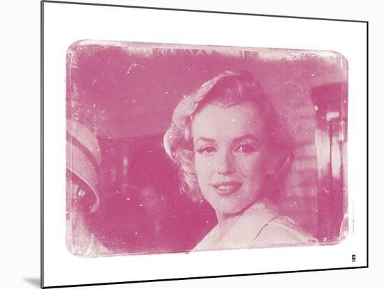 Marilyn Monroe X In Colour-British Pathe-Mounted Giclee Print