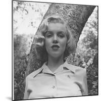 Marilyn Monroe-Ed Clark-Mounted Photographic Print