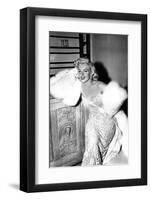 Marilyn Sitting-null-Framed Art Print