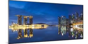 Marina Bay Sands Hotel and skyline, Marina Bay, Singapore-Ian Trower-Mounted Photographic Print