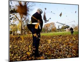 Marine One with President Bush-null-Mounted Premium Photographic Print