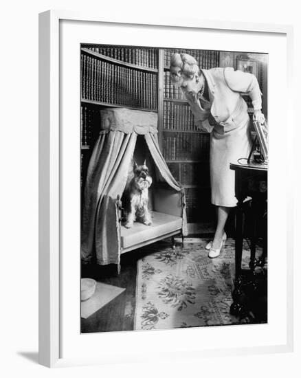 Marjorie Merriweather Post, Heiress and Founder of General Foods, Chatting with Her Schnauzer-Alfred Eisenstaedt-Framed Photographic Print