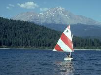 Sailing on Lake Siskiyou, Mt. Shasta, CA-Mark Gibson-Photographic Print
