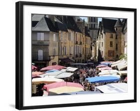 Market Day in Place De La Liberte, Sarlat, Dordogne, France, Europe-Peter Richardson-Framed Photographic Print