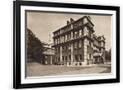 Gramercy Black