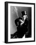 Marlene Dietrich, 1930-null-Framed Photographic Print