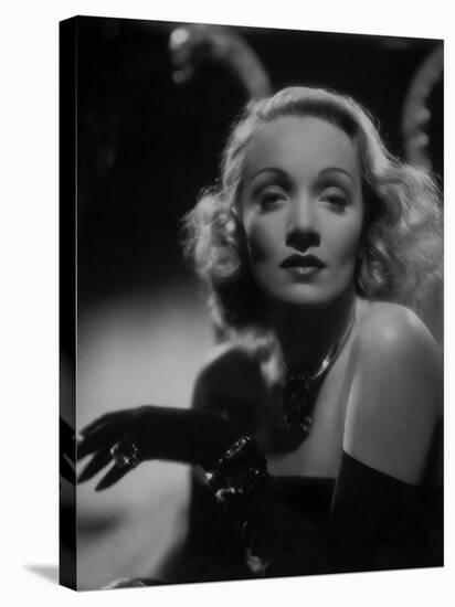Marlene Dietrich, 1934-null-Stretched Canvas