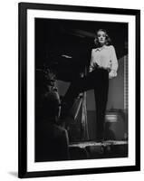 Marlene Dietrich, 1942-null-Framed Photographic Print