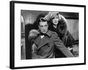 Marlène Dietrich and Clive Brook: Shanghai Express, 1932-null-Framed Photographic Print