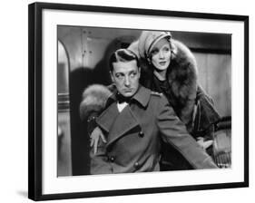 Marlène Dietrich and Clive Brook: Shanghai Express, 1932-null-Framed Photographic Print