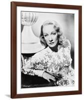 Marlene Dietrich-null-Framed Photo