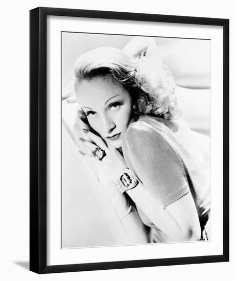 Marlene Dietrich-null-Framed Photo