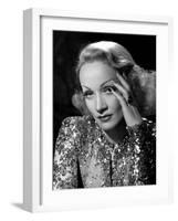 Marlene Dietrich-null-Framed Photo