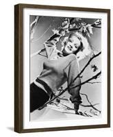 Marlene Dietrich-null-Framed Photo