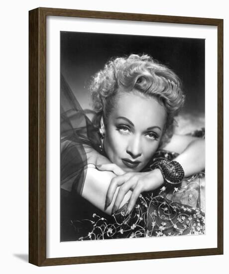 Marlene Dietrich-null-Framed Photo