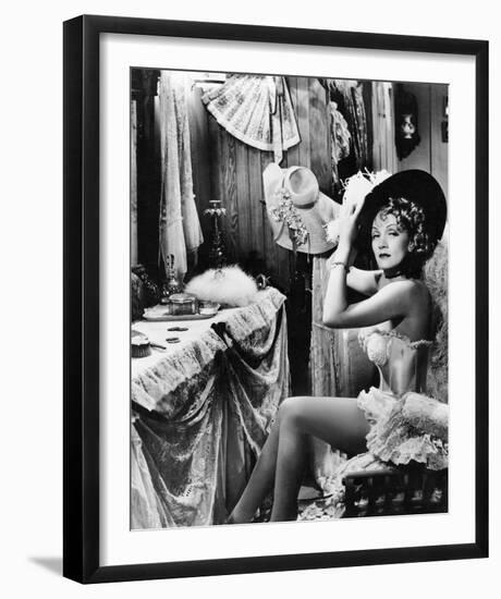 Marlene Dietrich-null-Framed Photo