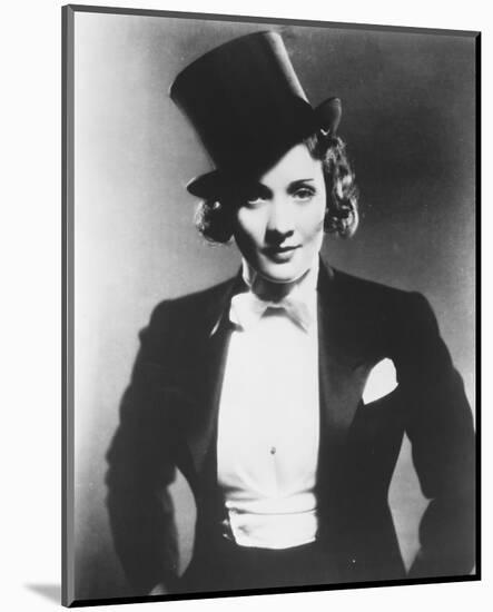 Marlene Dietrich-null-Mounted Photo