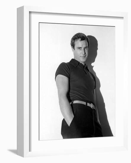 Marlon Brando-null-Framed Photo