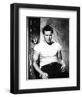 Marlon Brando-null-Framed Photo