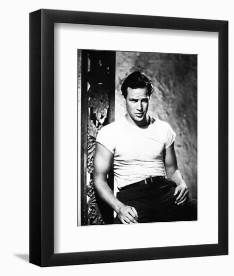 Marlon Brando-null-Framed Photo