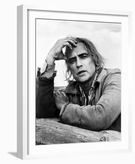 Marlon Brando-null-Framed Photo