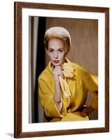 "MARNIE" by AlfredHitchcock with Tippi Hedren, 1964 (photo)-null-Framed Photo