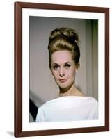 "MARNIE" by AlfredHitchcock with Tippi Hedren, 1967 (photo)-null-Framed Photo