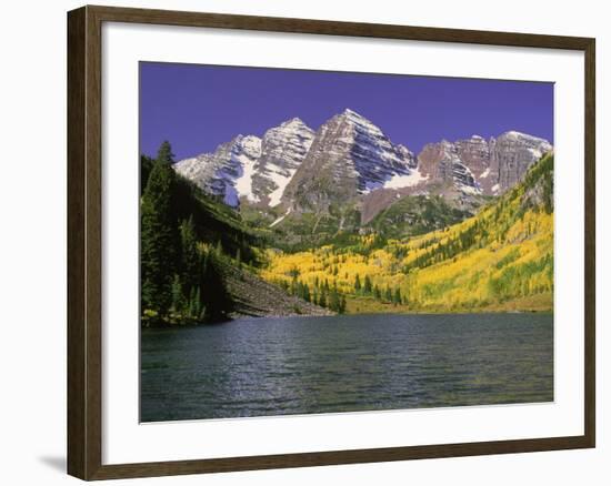 Maroon Lake and Autumn Foliage, Maroon Bells, CO-David Carriere-Framed Photographic Print