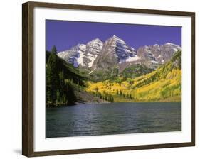 Maroon Lake and Autumn Foliage, Maroon Bells, CO-David Carriere-Framed Photographic Print