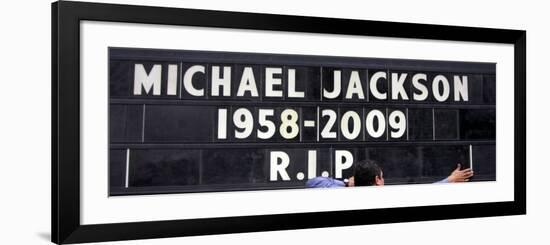 Marquee Tribute to Michael Jackson, Hotel near Staples Center, July 7, 2009-null-Framed Photographic Print