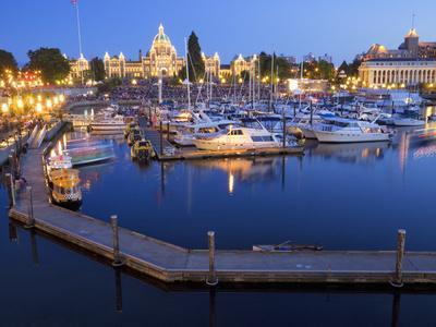 Inner Harbour with Parliament Building, Victoria, Vancouver Island, British Columbia, Canada, North