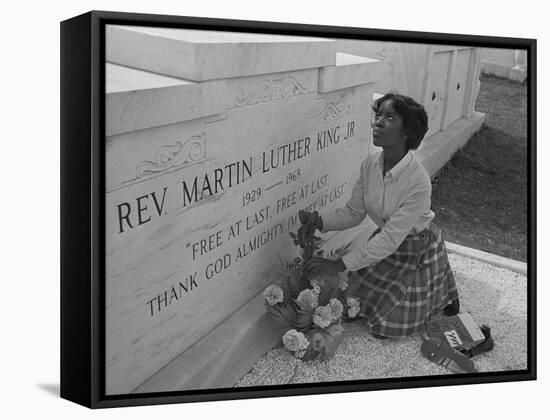 Martin Luther King Jr Grave 1969-BJ-Framed Stretched Canvas