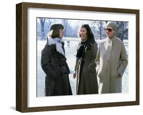 Mary Beth Hurt, Diane Keaton and Maureen Stapleton. INTERIORS YOU, 1978 directed by Woody Allen (ph-null-Framed Photo